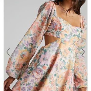 Showpo EBONEE DRESS IN FLOWER CROWN